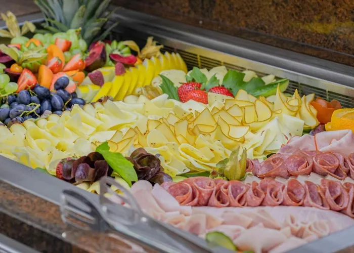 Richard & Wellness فندق 4*